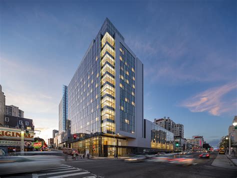 California Pacific Medical Center .